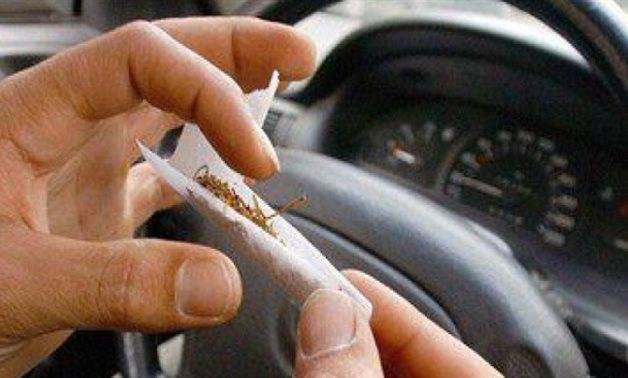 رخصة قيادة وعدم تعاطي المخدرات.. أبرز شروط القانون لمزاولة تنظيم انتظار المركبات