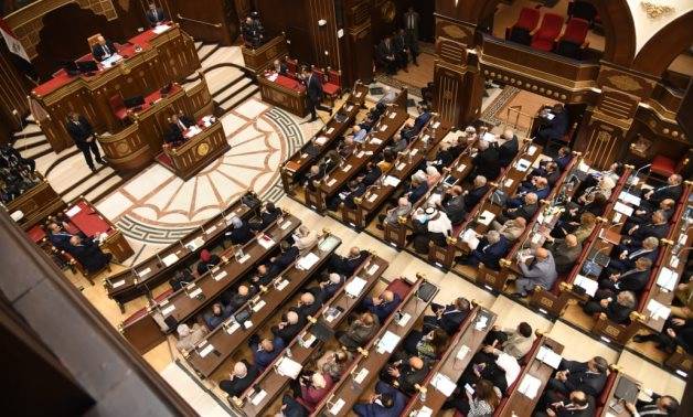 قانون المسئولية الطبية وحماية المريض أمام مجلس الشيوخ.. تحقيـق التوازن بين حقوق المرضى وواجبات الأطقم الطبية ومسئولية القائمين على إدارة المنشآت الطبية.. وضمان بيئة عمل عادلة وآمنة للعاملين فى المجال الصحى