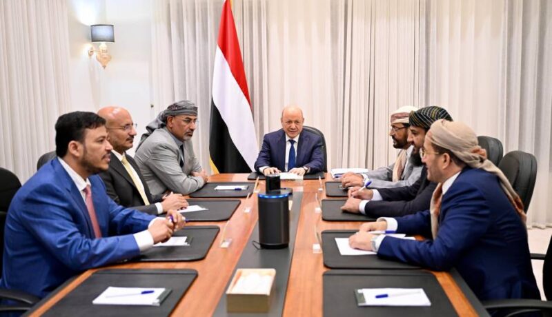 تطور خلافات “الرئاسي اليمني” إلى أبواب القانون تطور خلافات "الرئاسي اليمني" إلى أبواب القانون