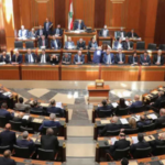 انسحابات واعتراضات بالجملة.. "قانون الانتخاب" يفجر الجدل داخل البرلمان اللبناني