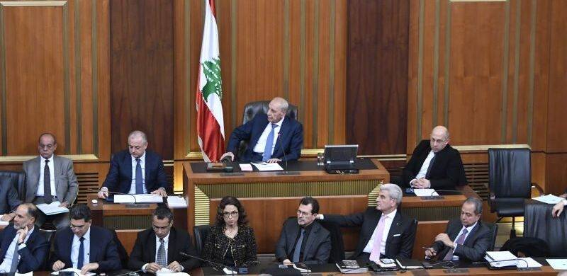 لبنان: لإقرار قانون للإعلام يكفل حرية التعبير